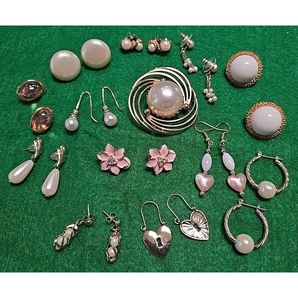Trifari, Mystique, Pink Gold Pearl Themed  Brooch and 12 pr Earrings Jewelry Lot